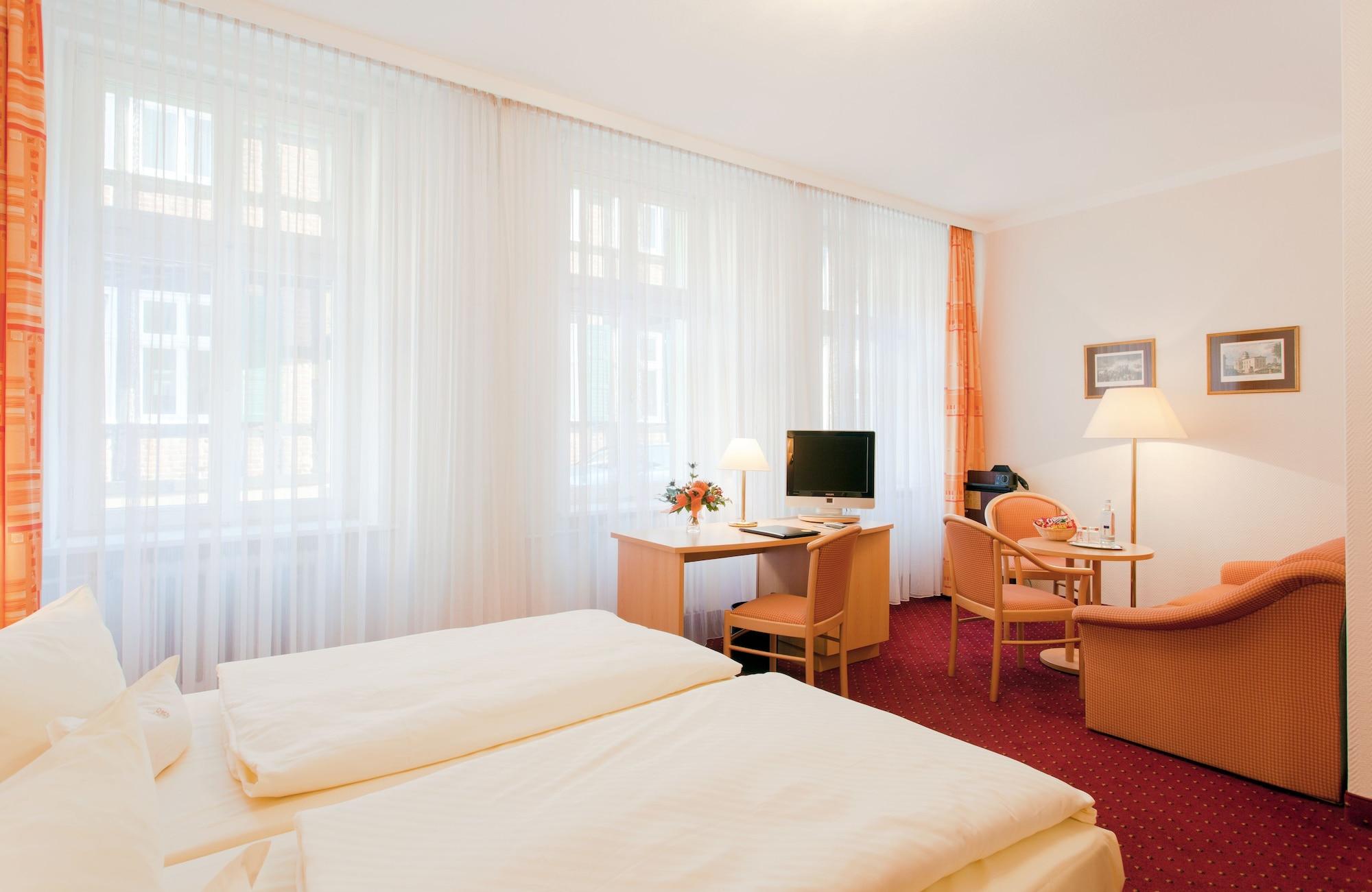 Benn Hotel 3*